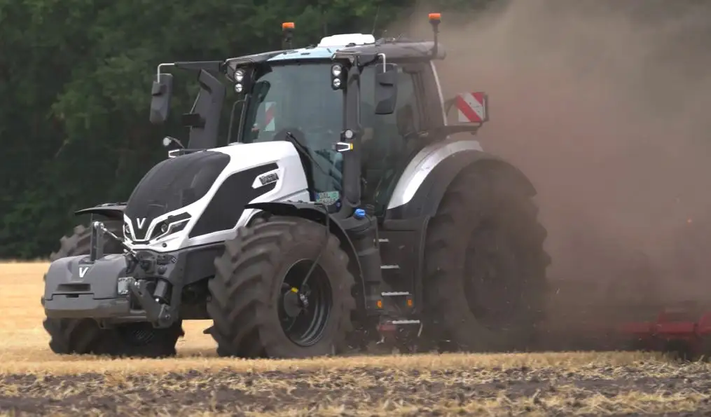 Ciągnik rolniczy Arbos 5130 Global w firmie Korbanek